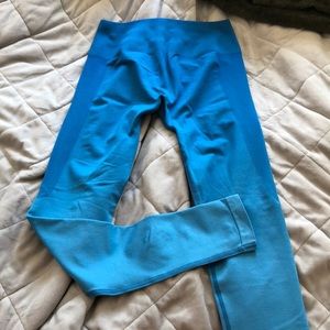 *LAST CHANCE* Aurola ombre scrunch leggings